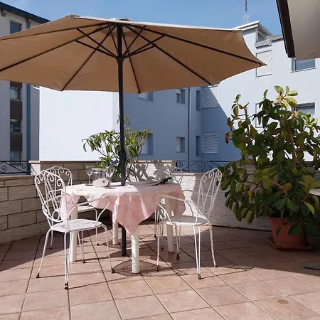 Diva Monfy Apartment *